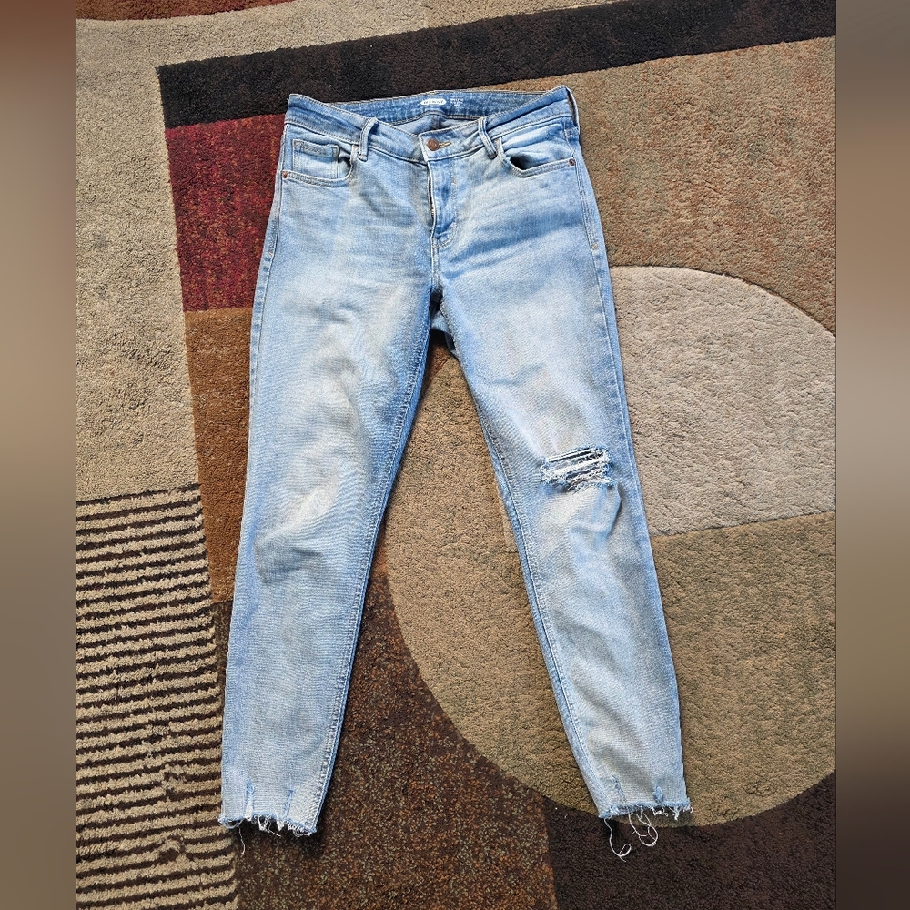 Old Navy Light Blue Cropped Women's Jeans